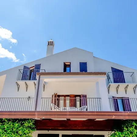 Shanti (adults Only) فندق مبيت وإفطار فيستَ